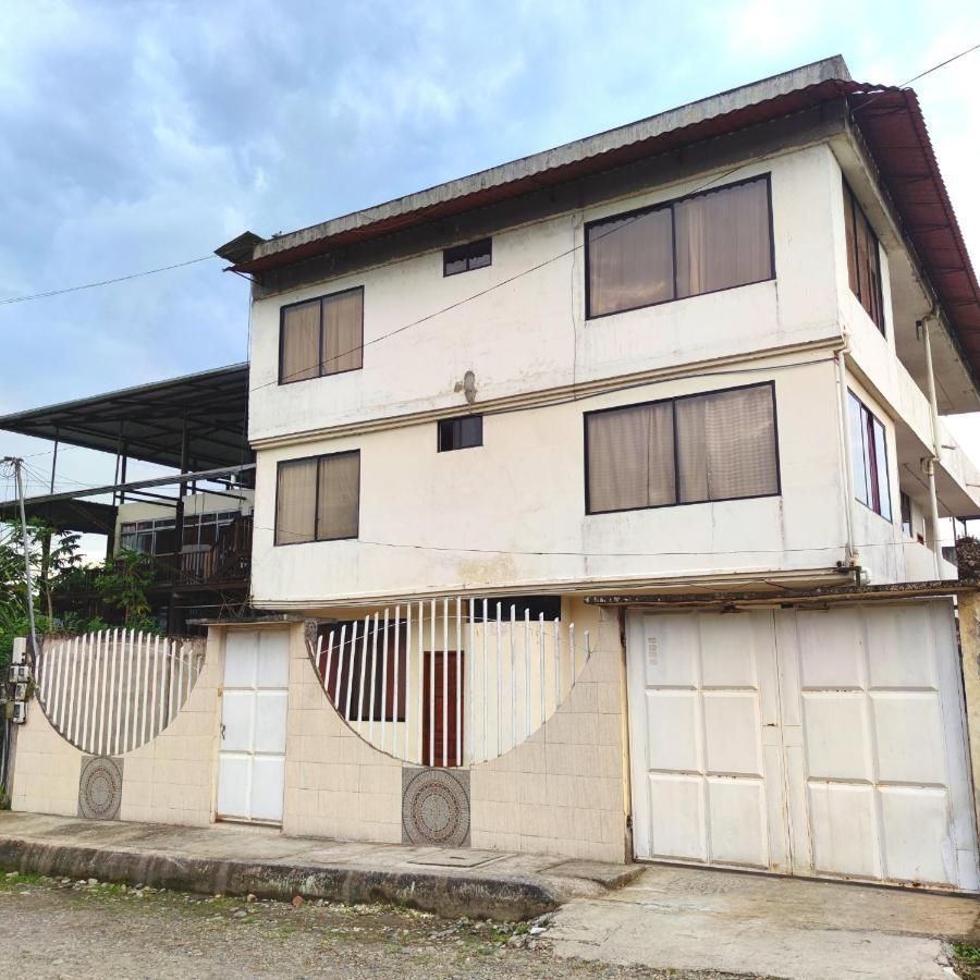 Rinakawsay - Viveviajando Apartamento Amoblado En Тена Экстерьер фото